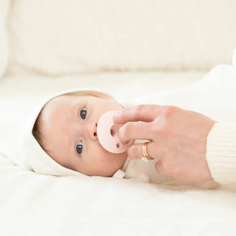 Hey Girl Bubbi Pacifier