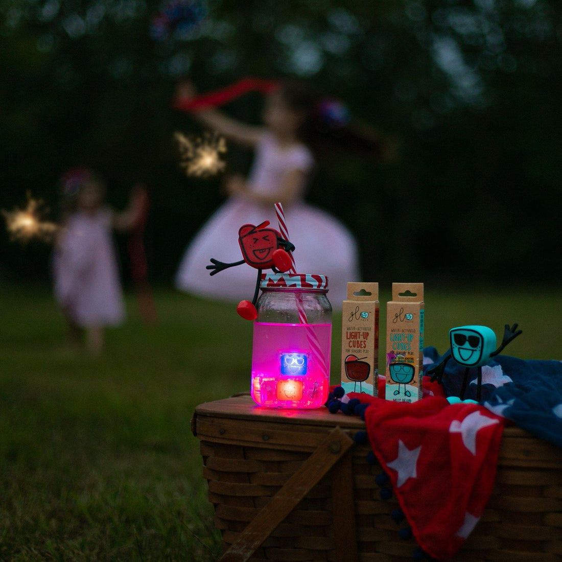 GloPals: Light Up Cubes-Bath Toys-GloPals-Red-bluebird baby & kids