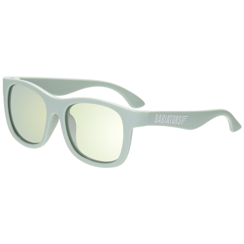 Polarized Navigator with Mirrored Lenses